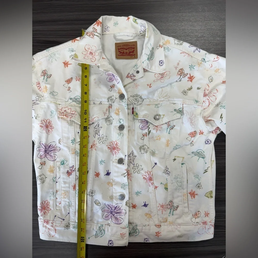 Levi's White Trucker Denim Jean Jacket All Over Print Floral size small
